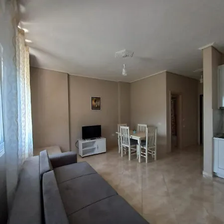 Pashaj * Vlorë